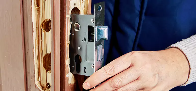 Garage Door Lock Replacement Binghamton